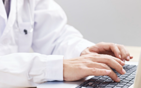 29次住院，52万报销！一份百万医疗险，为肺癌患者撑起抗癌“防护盾”